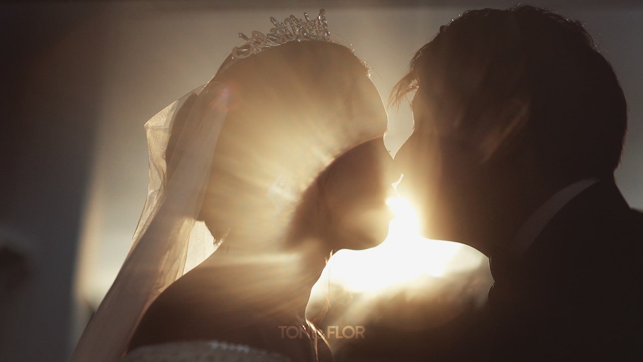 toni and flor wedding